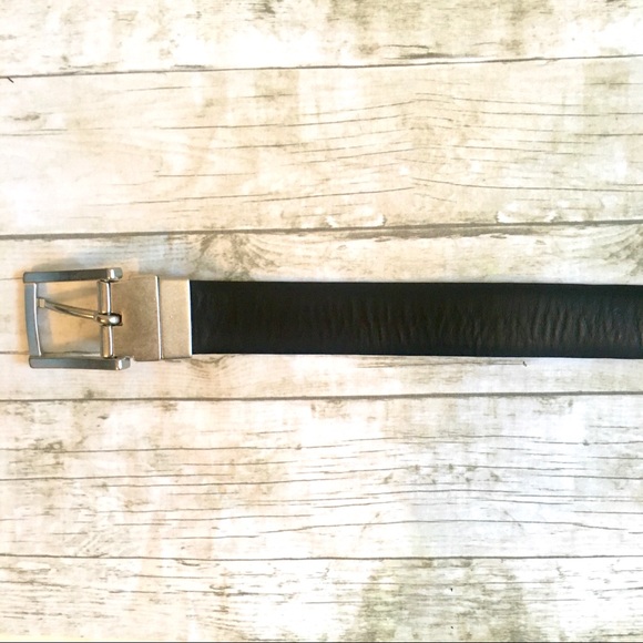 🔥3/$10 or 5/$15 SALE🔥 Men’s Belt Dark Brown Size 30 Silver Buckle - Picture 11 of 15
